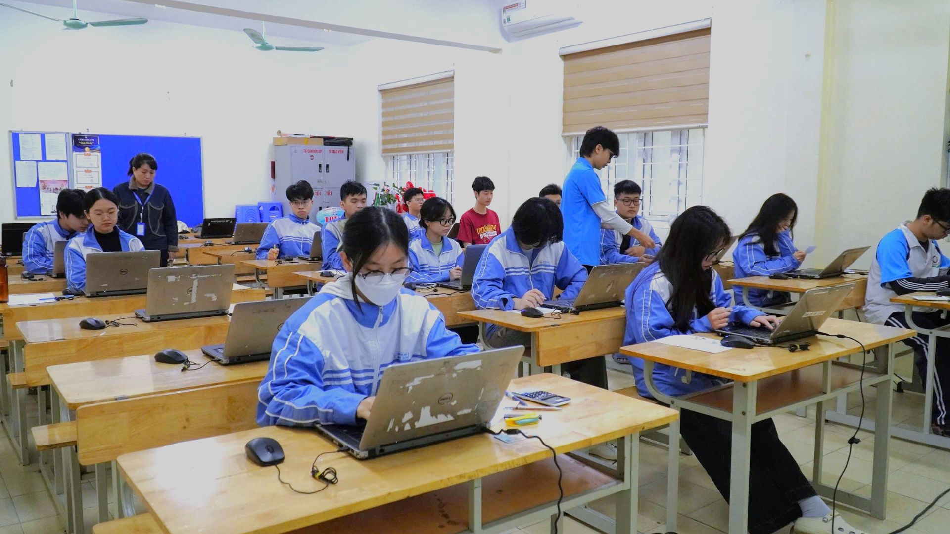 Hướng Dẫn Làm Bằng Cấp 3 Mới Nhất 2025